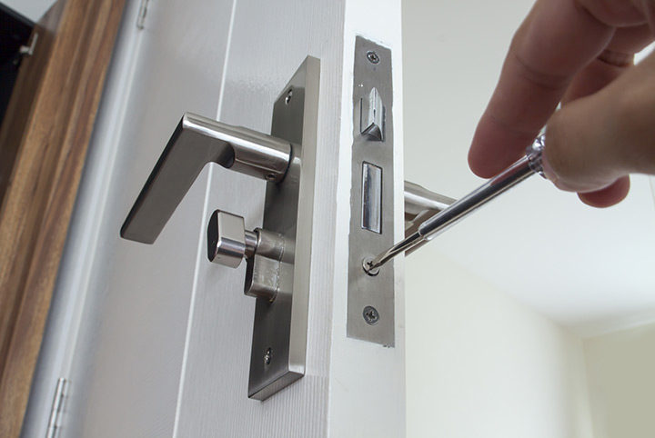 Our local locksmiths are able to repair and install door locks for properties in Edinburgh and the local area.
